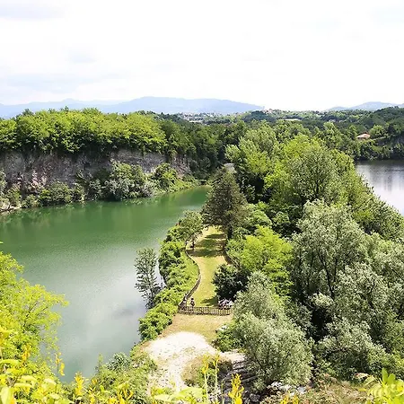 Oasi אכסניה Merone